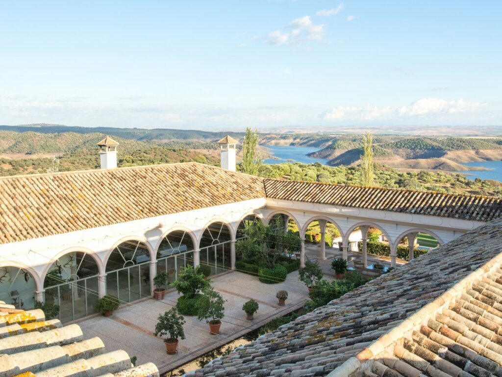 Как купить поместье в Испании