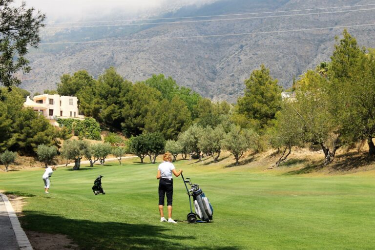 Golf in Spain the best golf clubs of the Costa del Sol and the Costa