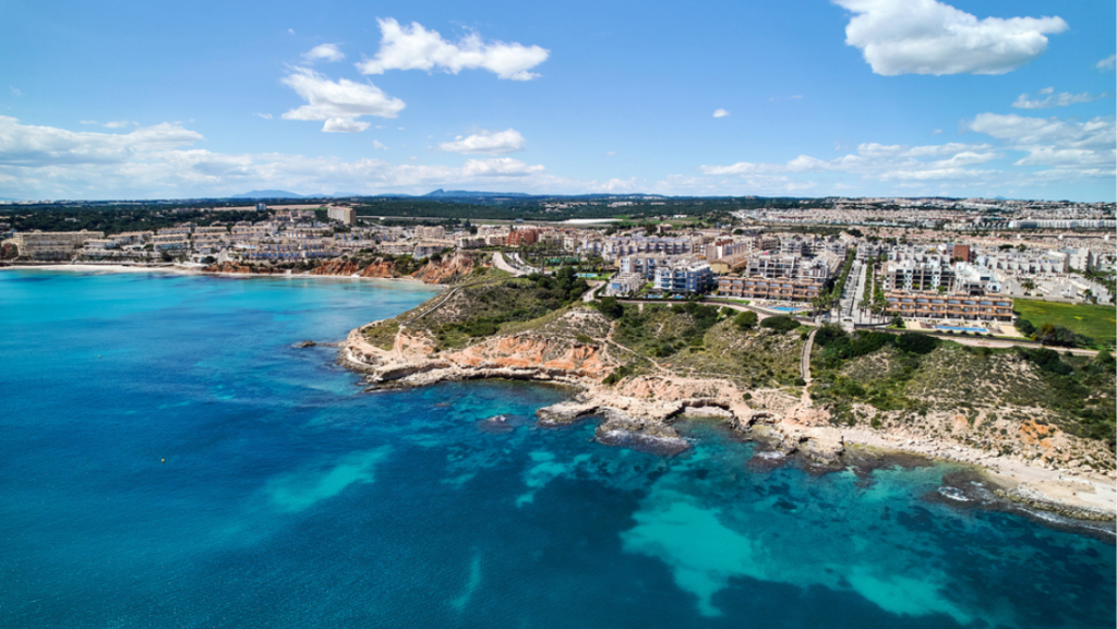 Поселок Кабо-Роиг, Ориуэла-Коста: полный гид